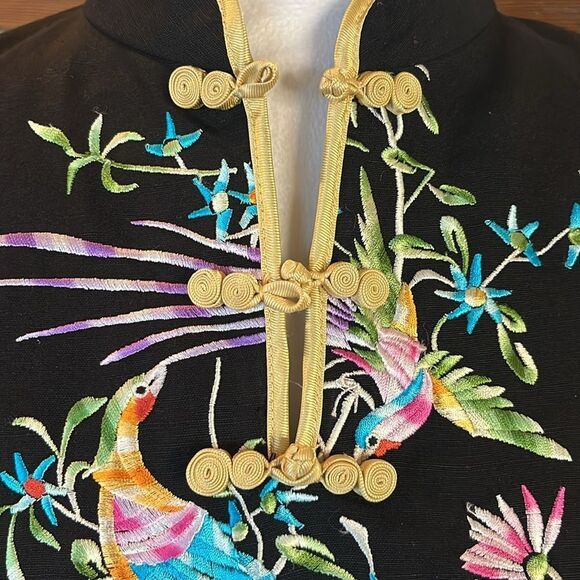 Vintage J-M-Cochet Black Linen Floral Embroidered Kimono Style Top, size 8 - Picture 2 of 10